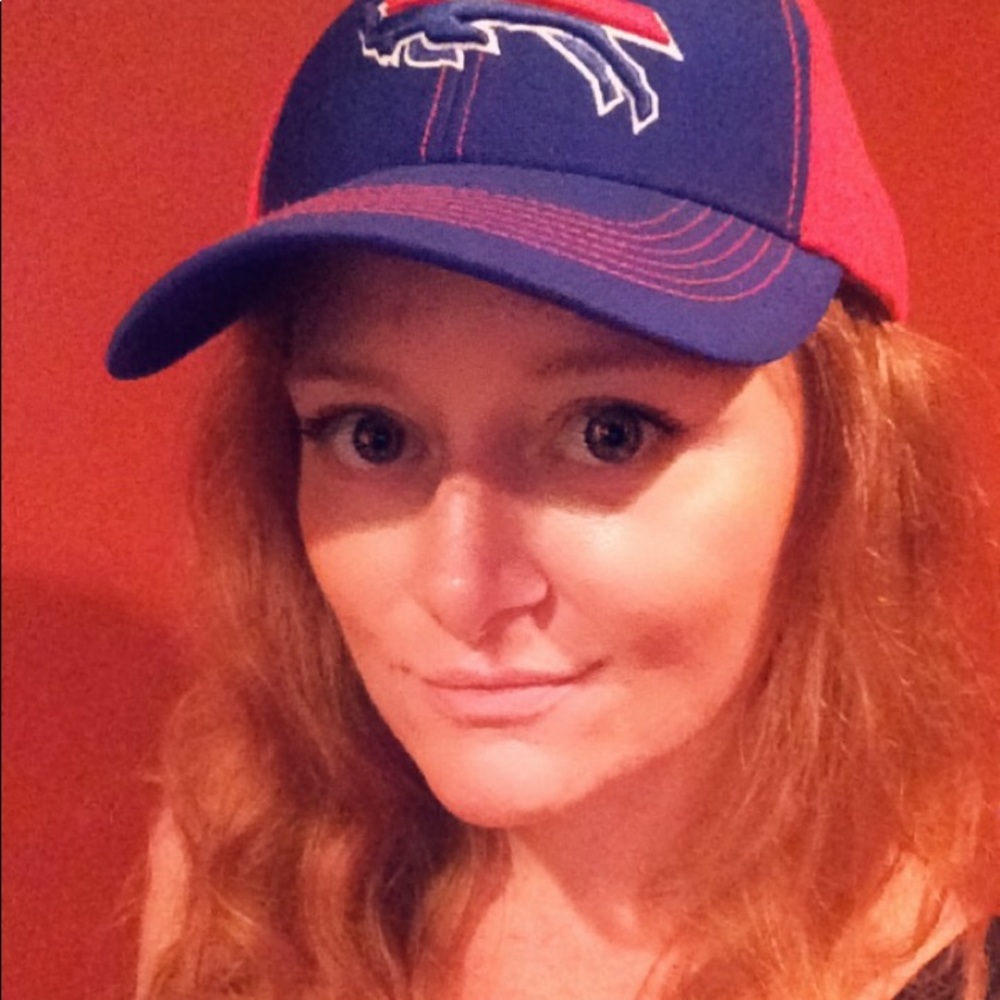 Meet your Posher, Laura